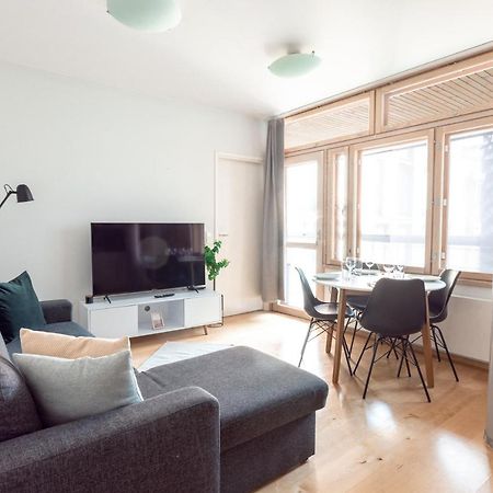 2Ndhomes Stylish 1Br Home With Balcony And Sauna In Kamppi Center Helsinki Exterior foto
